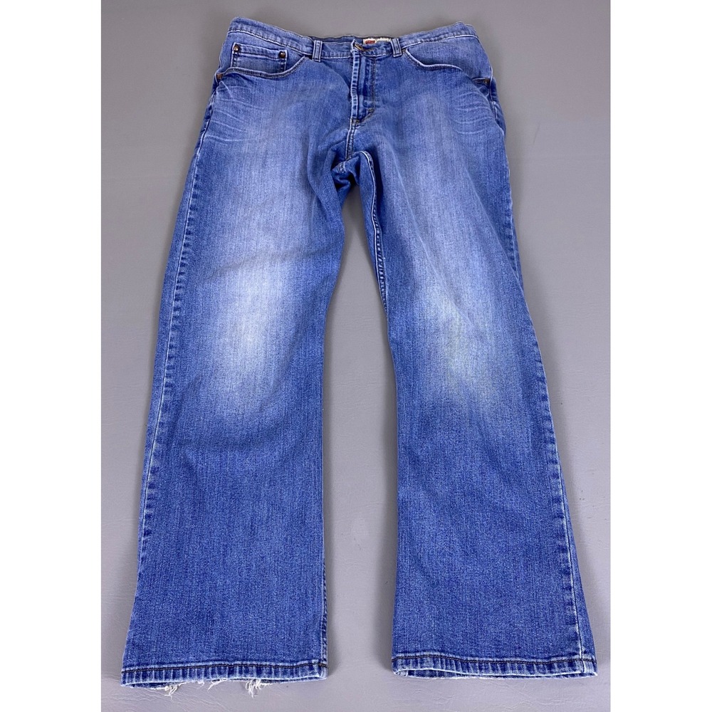 Wrangler Relaxed Boot Cut Jeans Men's 34x30 (Fit 32x29)‎ Blue Distressed Denim